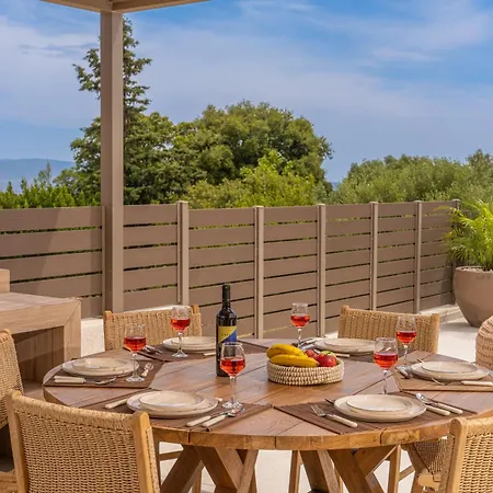 Memorial Pessada Villa